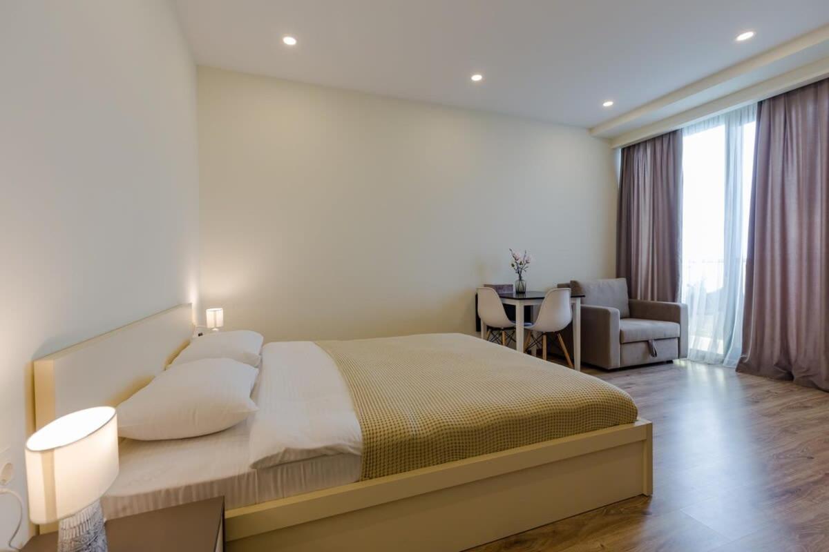 Stylish In The Belle Vue In With Balcony And Sea View Apartament Batumi