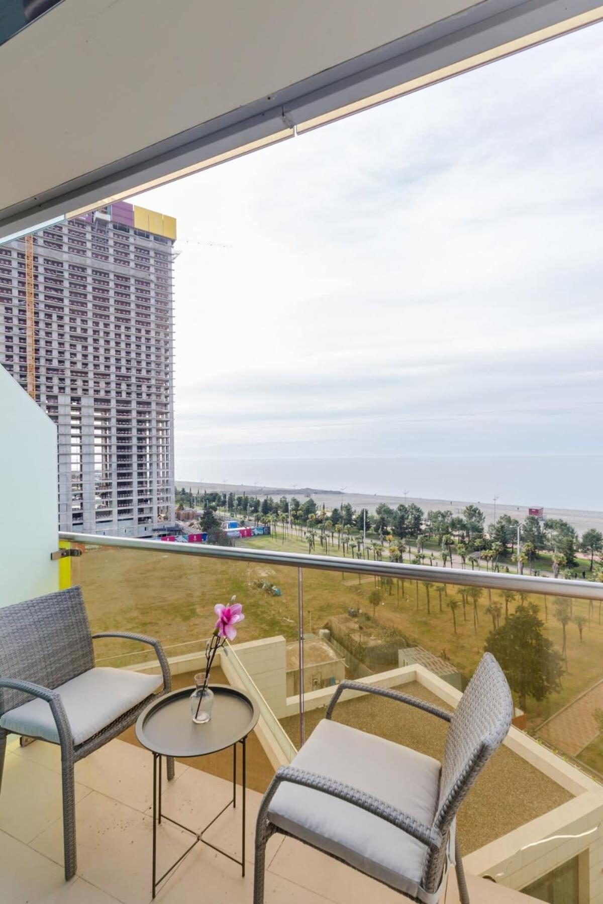Stylish In The Belle Vue In With Balcony And Sea View Batumi